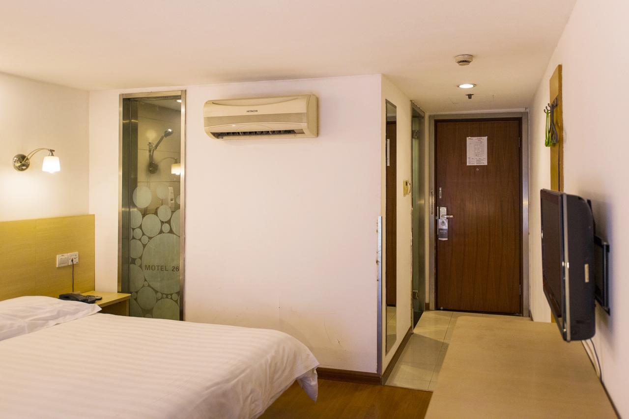 Motel Chongqing Jiefangbai Hongyadong Pedestrian Street Eksteriør bilde